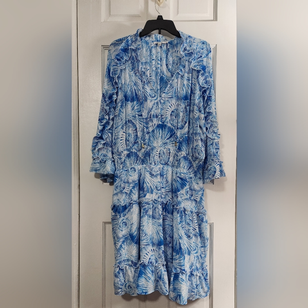 Chico's Chiffon Bell Sleeve Women's Dress.  EUC Size 3 (XL)